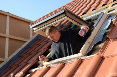 Pose de fenêtres de toit Velux à Montchal